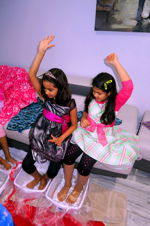 Ready For Kids Pedicure!.........I Wanna Go Too!! Ready For Kids Pedicure!.........I Wanna Go Too!!