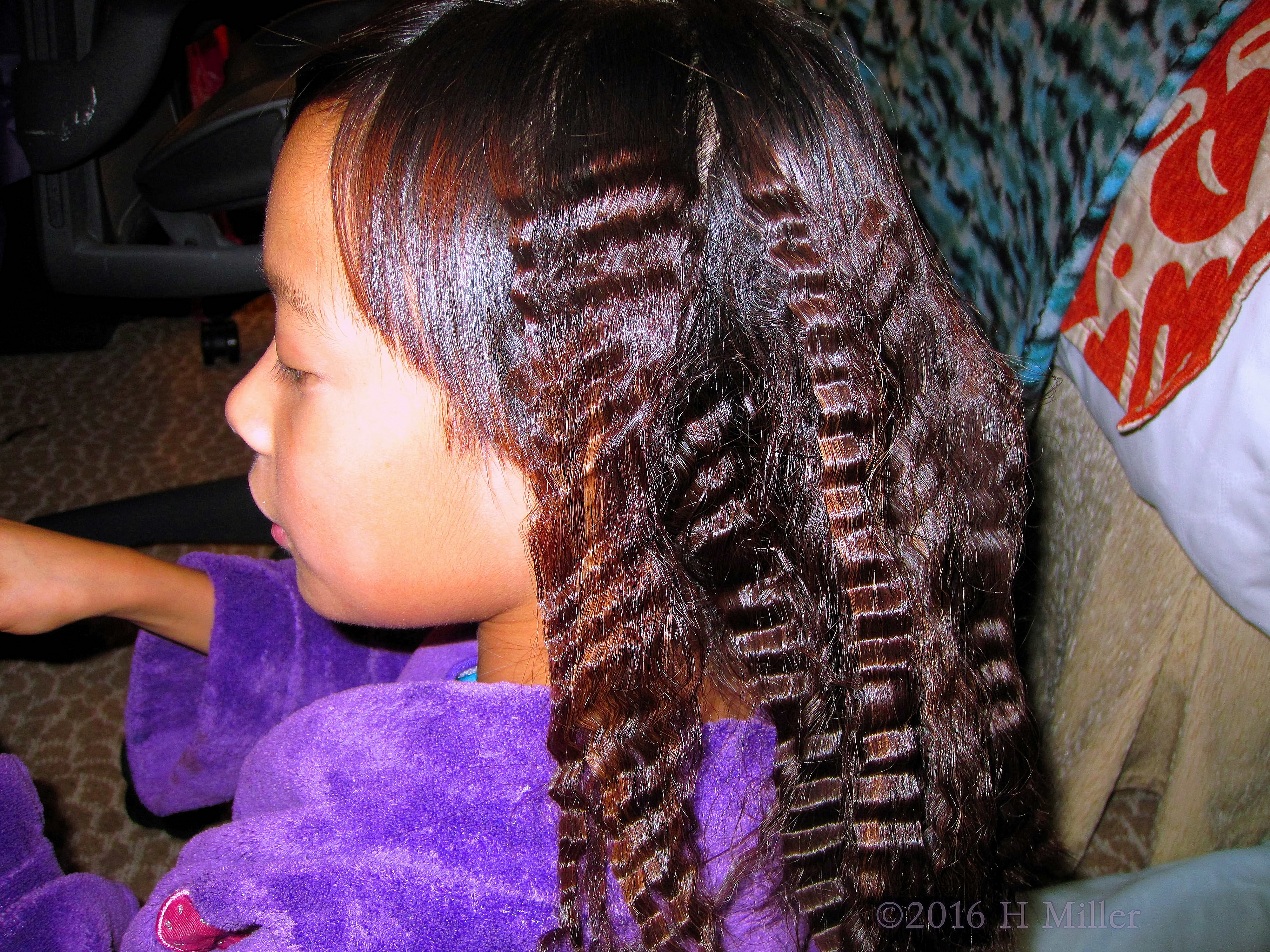 Crimped Hair Girls Hairstyle, Left Side Crimped Hair Girls Hairstyle, Left Side