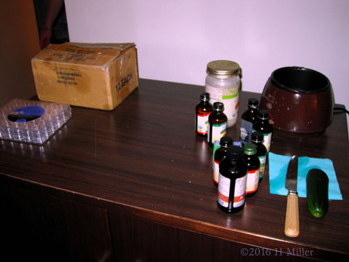 Coconut Oil And Other Oils For Girls Manicures Coconut Oil And Other Oils For Girls Manicures