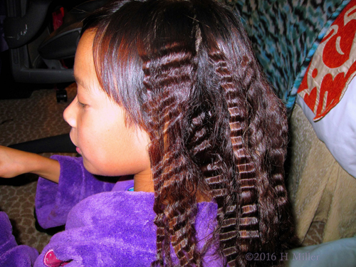 Crimped Hair Girls Hairstyle, Left Side Crimped Hair Girls Hairstyle, Left Side