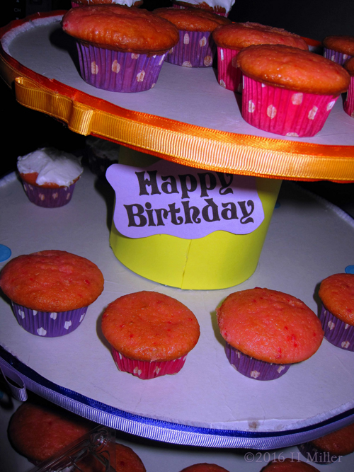 Happy Birthday Cupcakes For Mei Li's Spa Party! Happy Birthday Cupcakes For Mei Li's Spa Party!