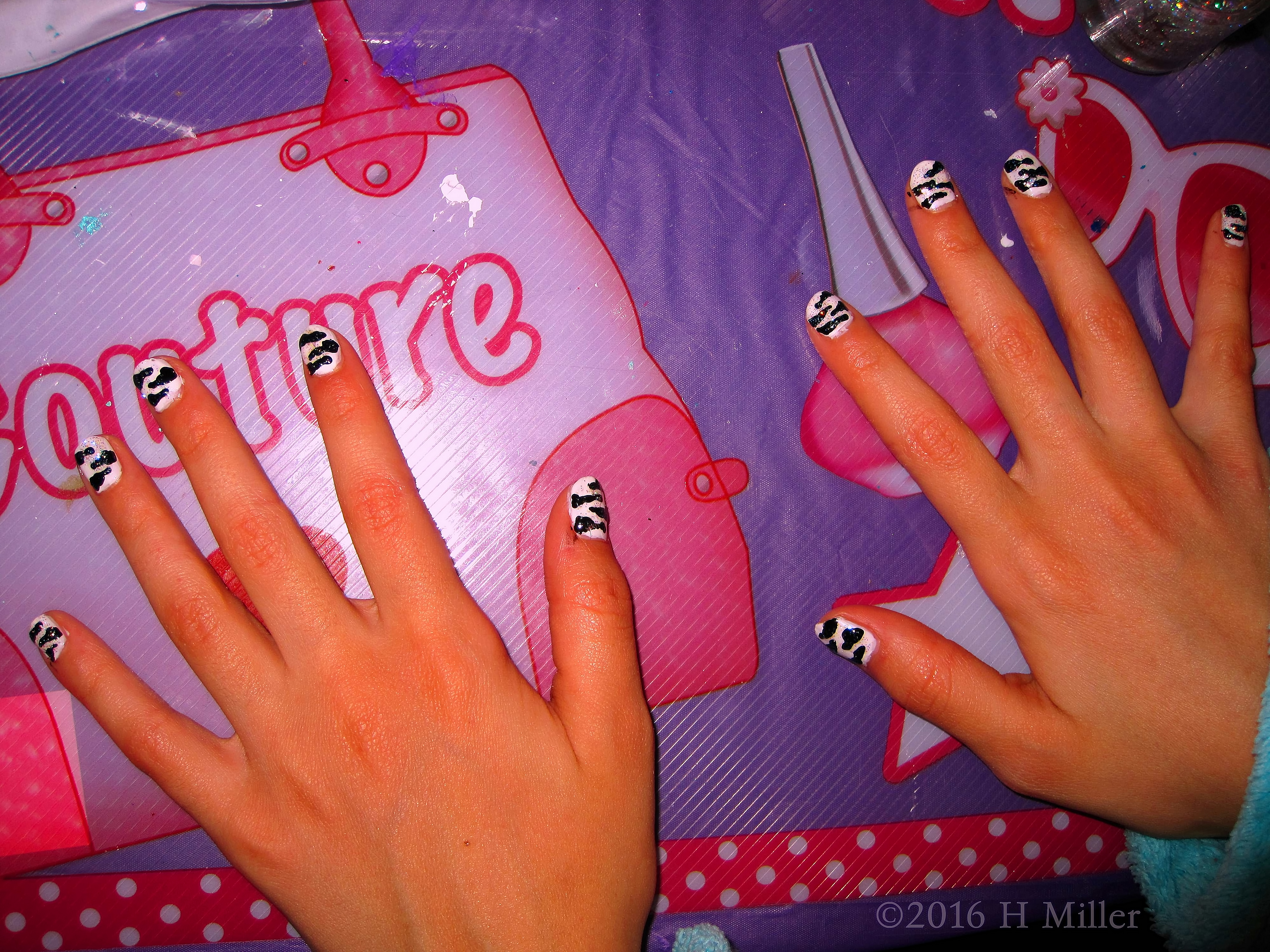 Big Smile With Zebra Nail Design On A Kids Manicure! Big Smile With Zebra Nail Design On A Kids Manicure!