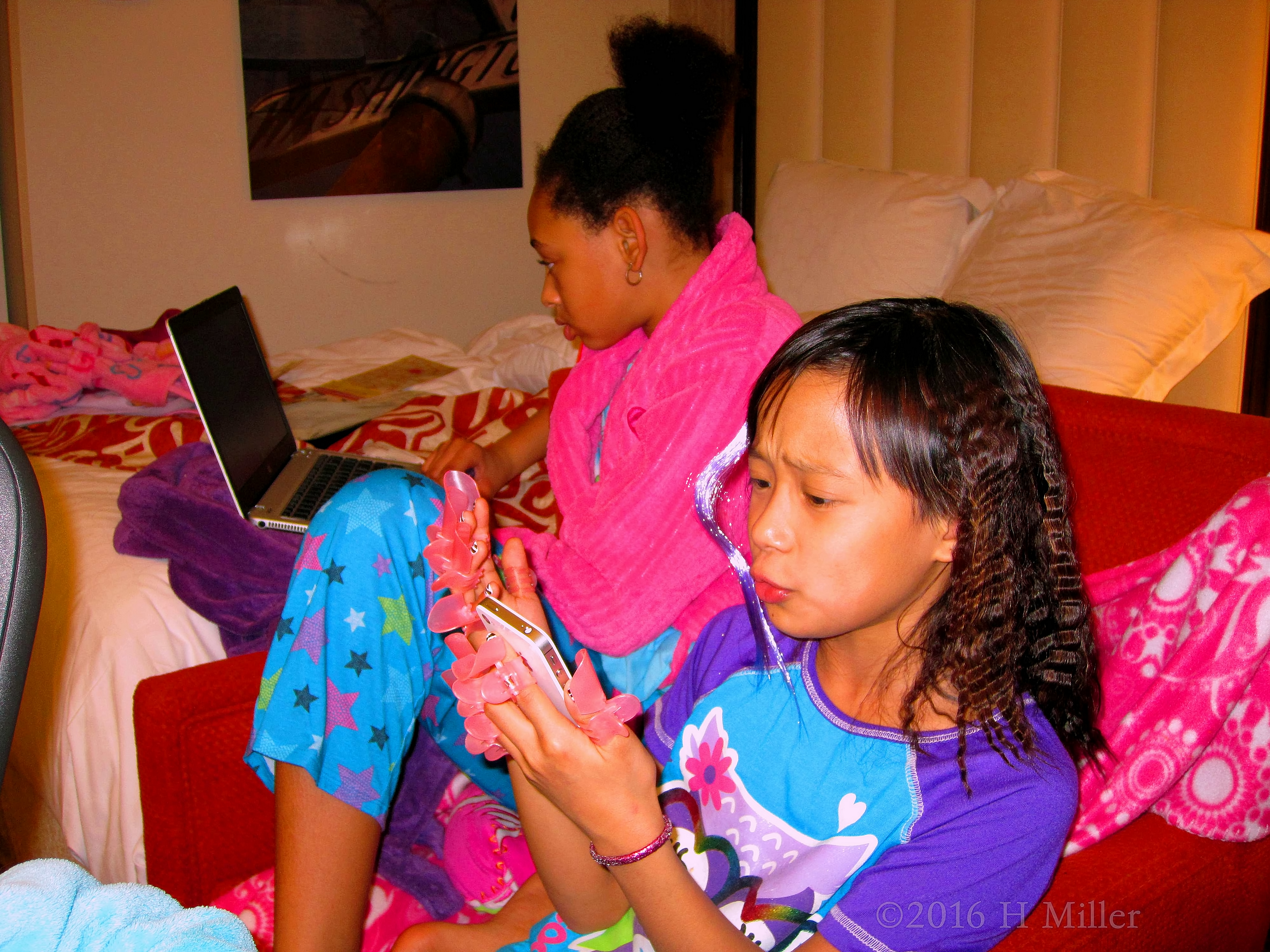 Mei Li And Spa Guest On Their Technology Devices During A Party Break! 