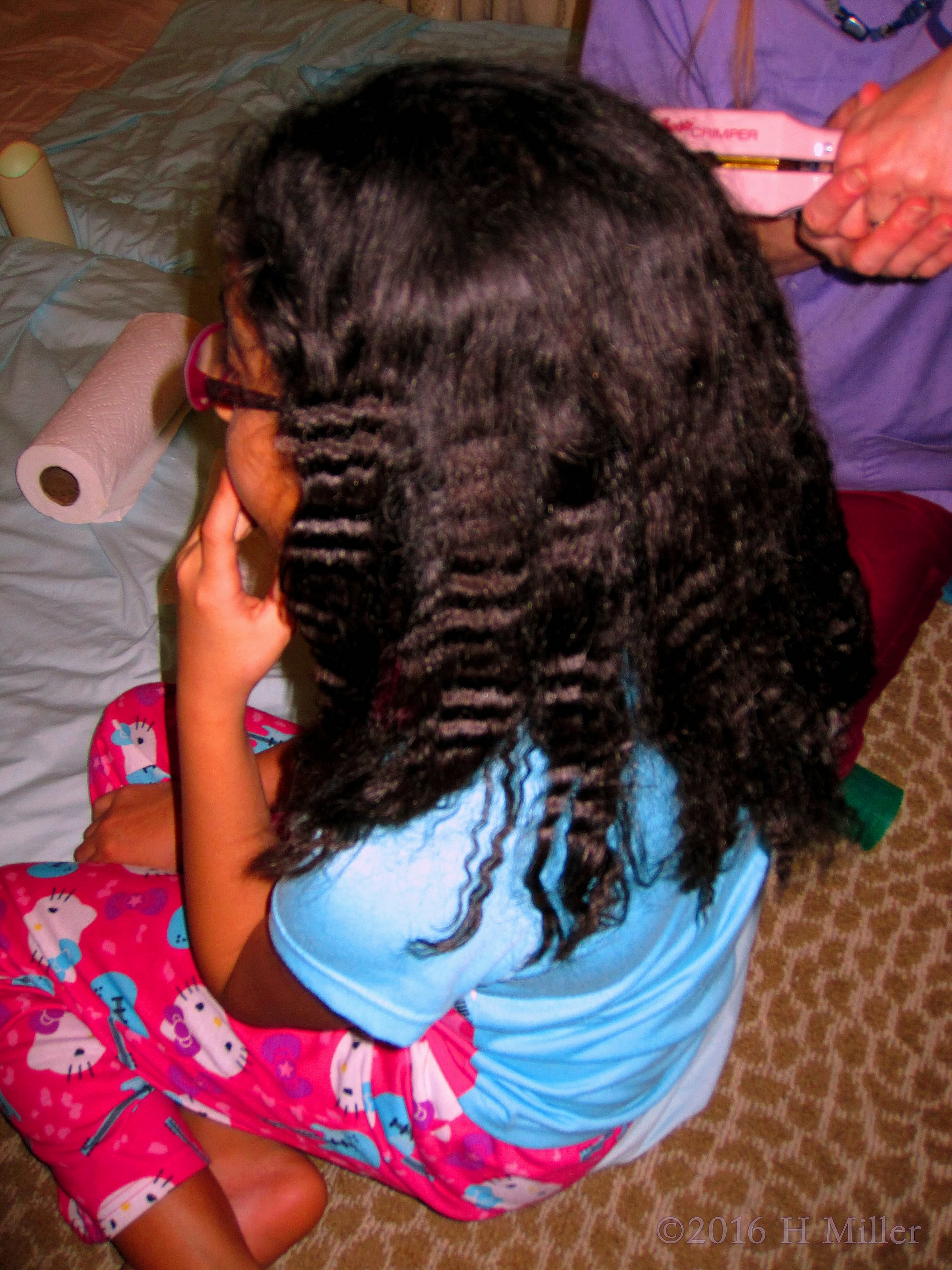 Pretty Crimped Girls Hairstyle! Pretty Crimped Girls Hairstyle!
