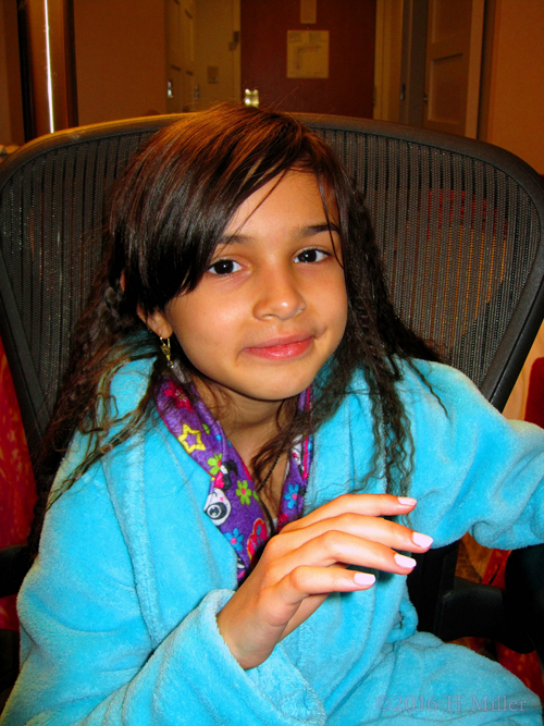 White Kids Manicure On This Party Guest. White Kids Manicure On This Party Guest.