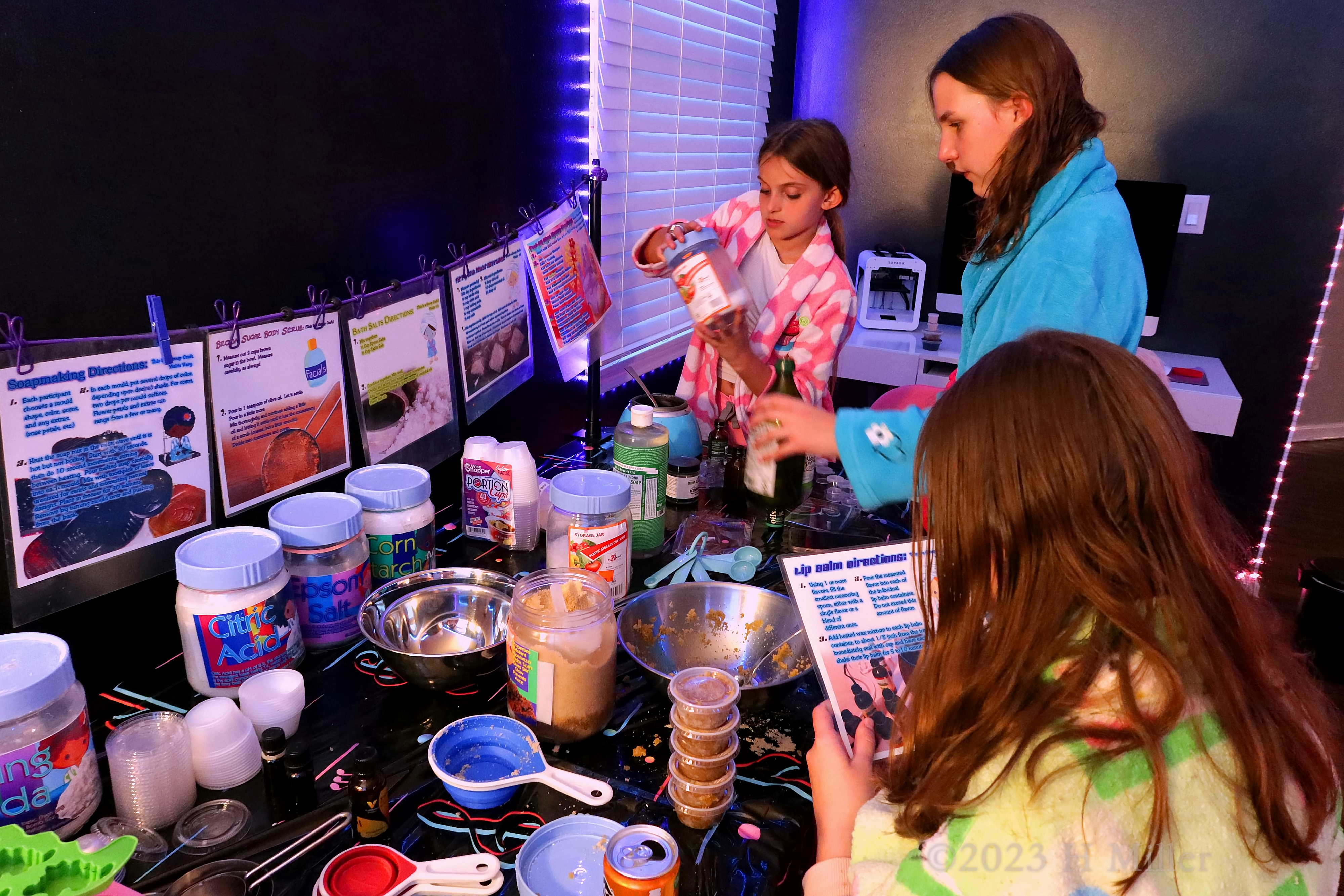 Milania's 11th Kids Spa Birthday Party Milania's 11th Kids Spa Birthday Party