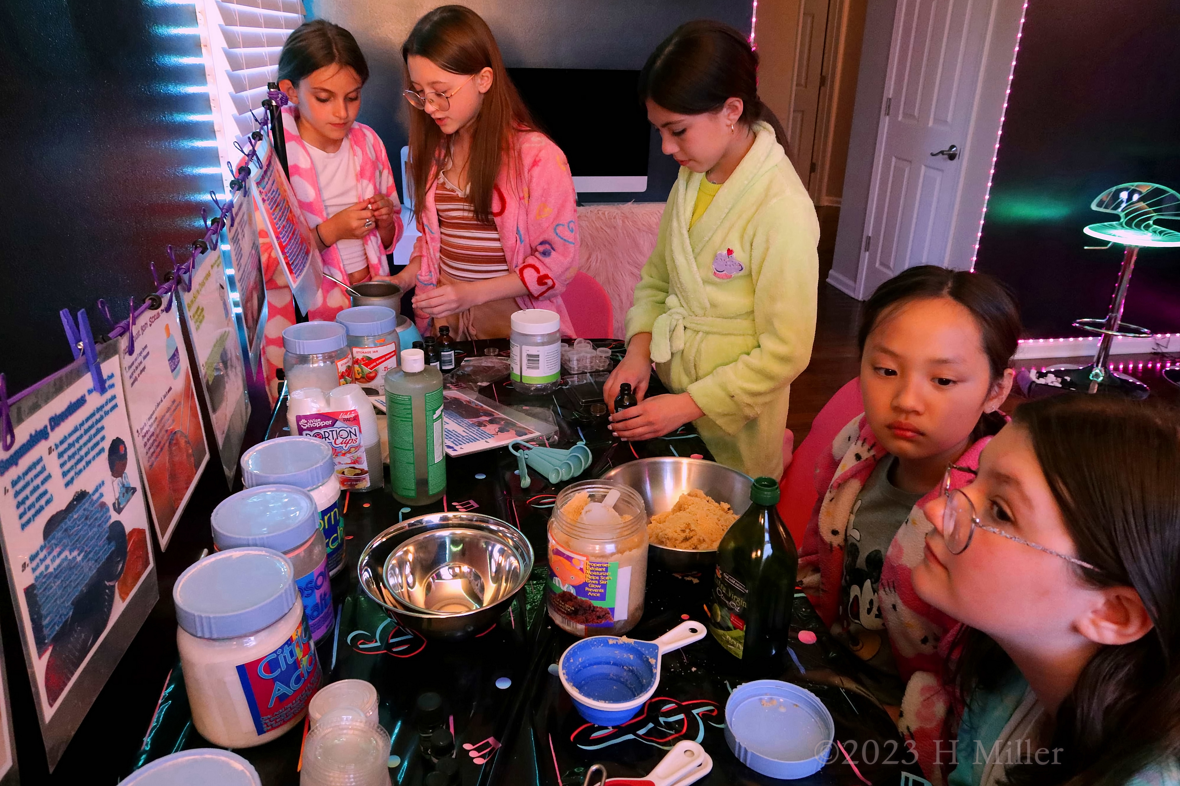 Milania's 11th Kids Spa Birthday Party Milania's 11th Kids Spa Birthday Party