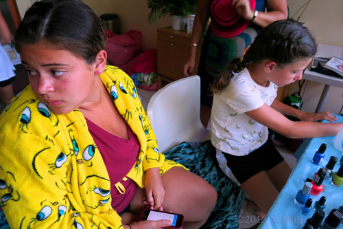 Hanging Out By The Mini Mani Table Hanging Out By The Mini Mani Table