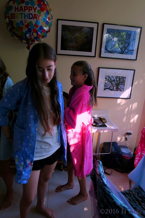 They've Got Their Spa Robes On! They've Got Their Spa Robes On!