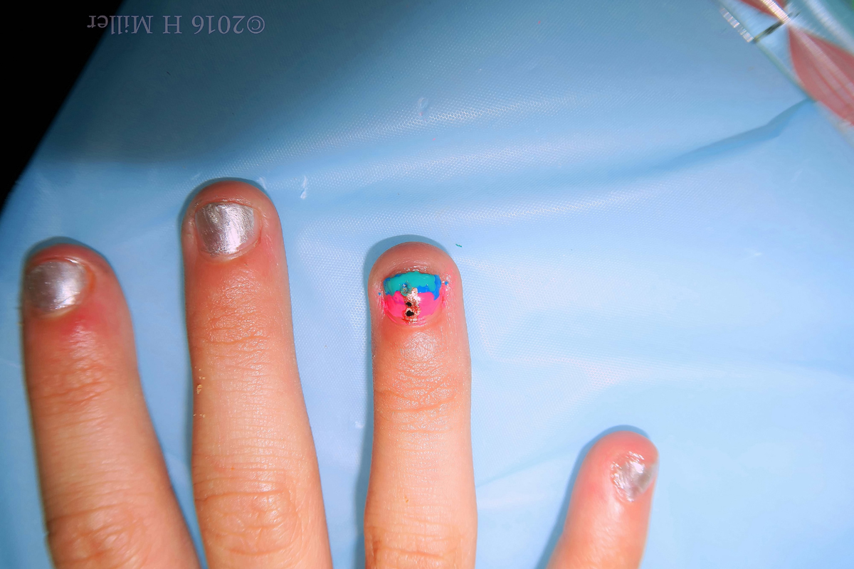Cute Silver Manicure And Pink And Blue Accent Nail. 