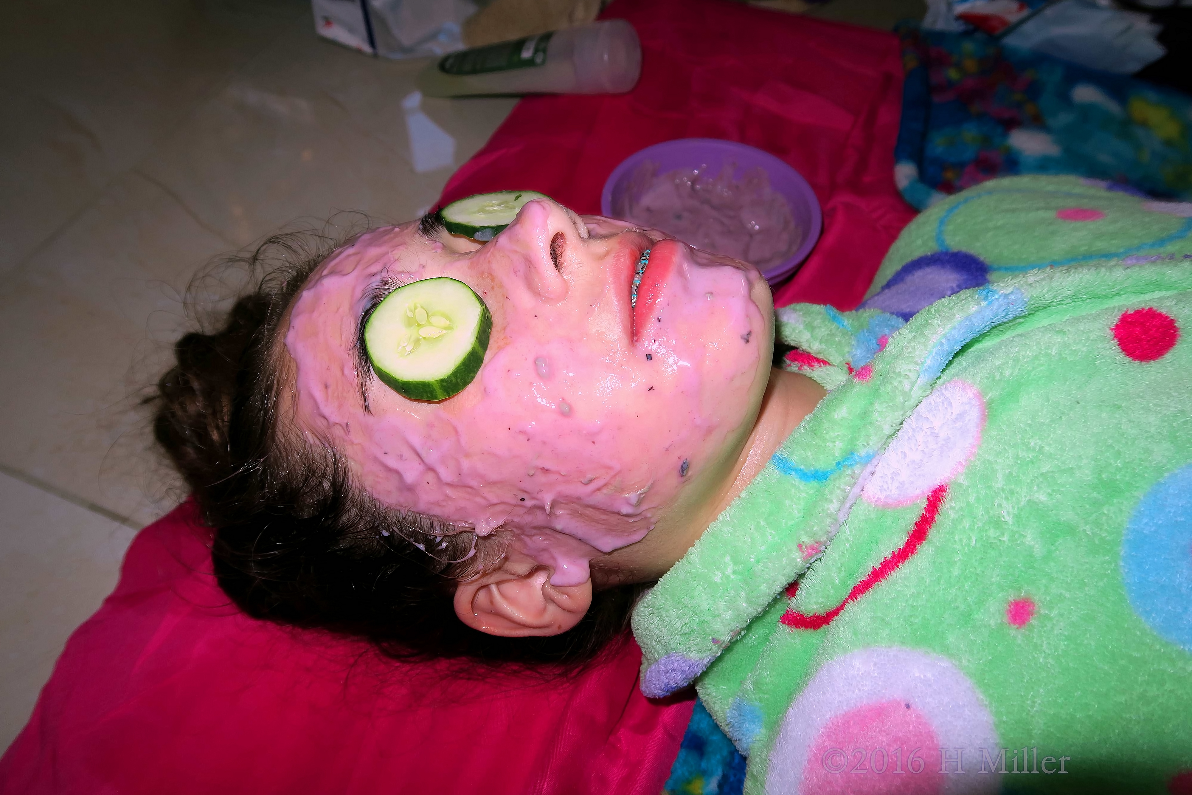 Looking Good In A Kids Blueberry Facial. Looking Good In A Kids Blueberry Facial.