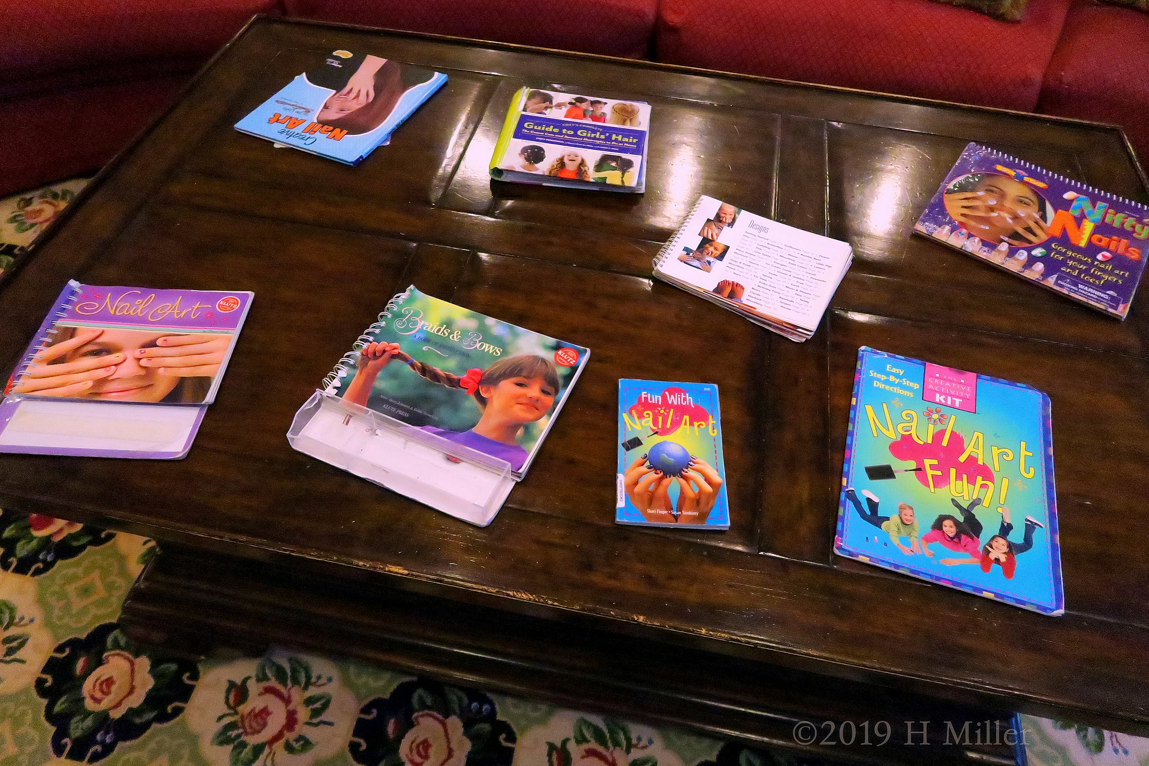 Nail Art And Kids Hairstyles Books For The Girls To Get Ideas At The Kids Spa! Nail Art And Kids Hairstyles Books For The Girls To Get Ideas At The Kids Spa!