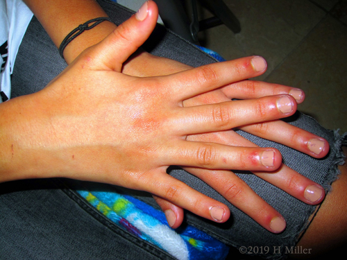 Light Beige Color For This Girls Manicure! Light Beige Color For This Girls Manicure!