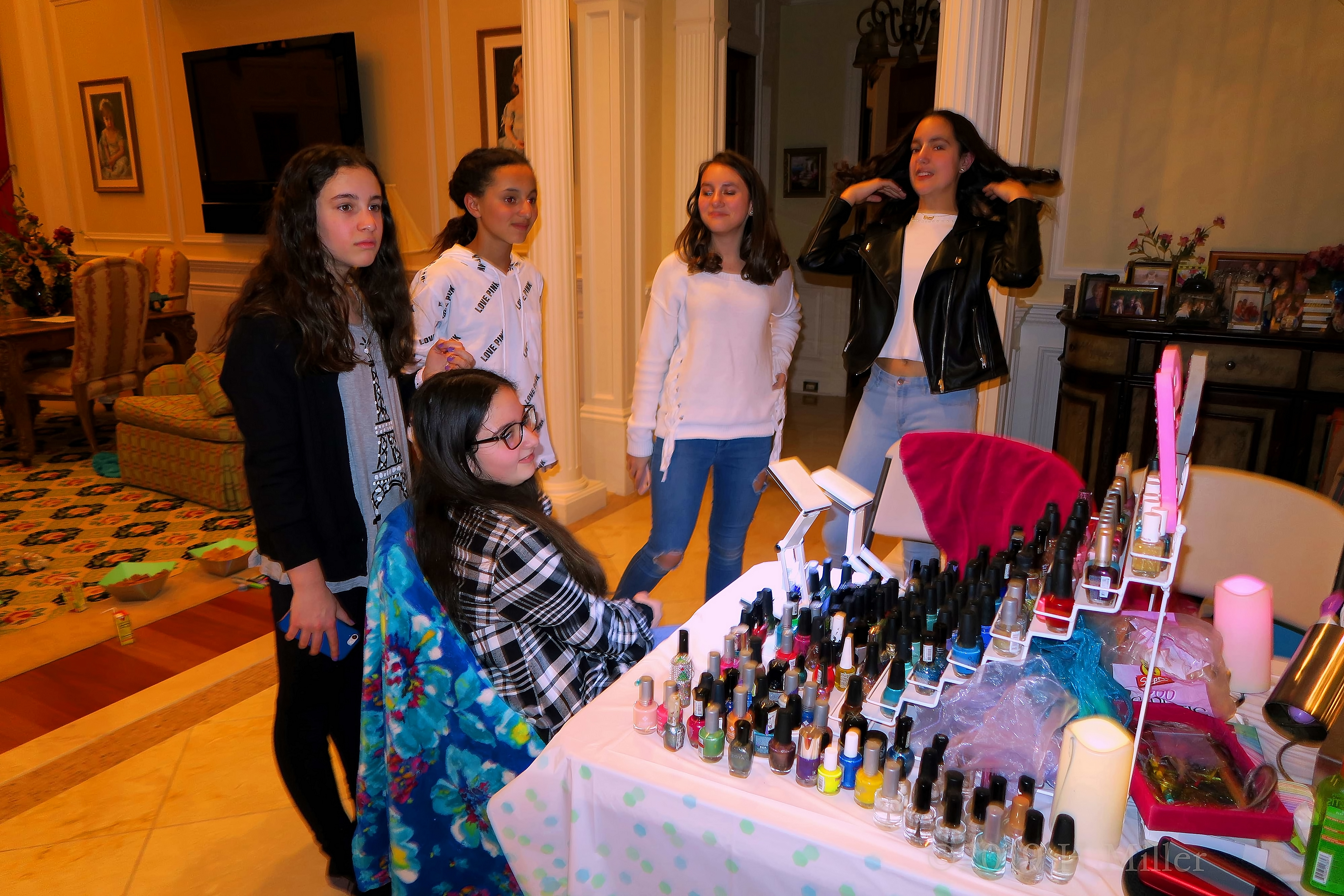 Everyone Gather Around The Party Guest! She Can't Wait For Her Mini Mani To Be Finished! Everyone Gather Around The Party Guest! She Can't Wait For Her Mini Mani To Be Finished!