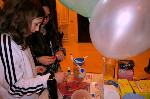 Kids Crafts Require Careful Concentration! Kids Crafts Require Careful Concentration!