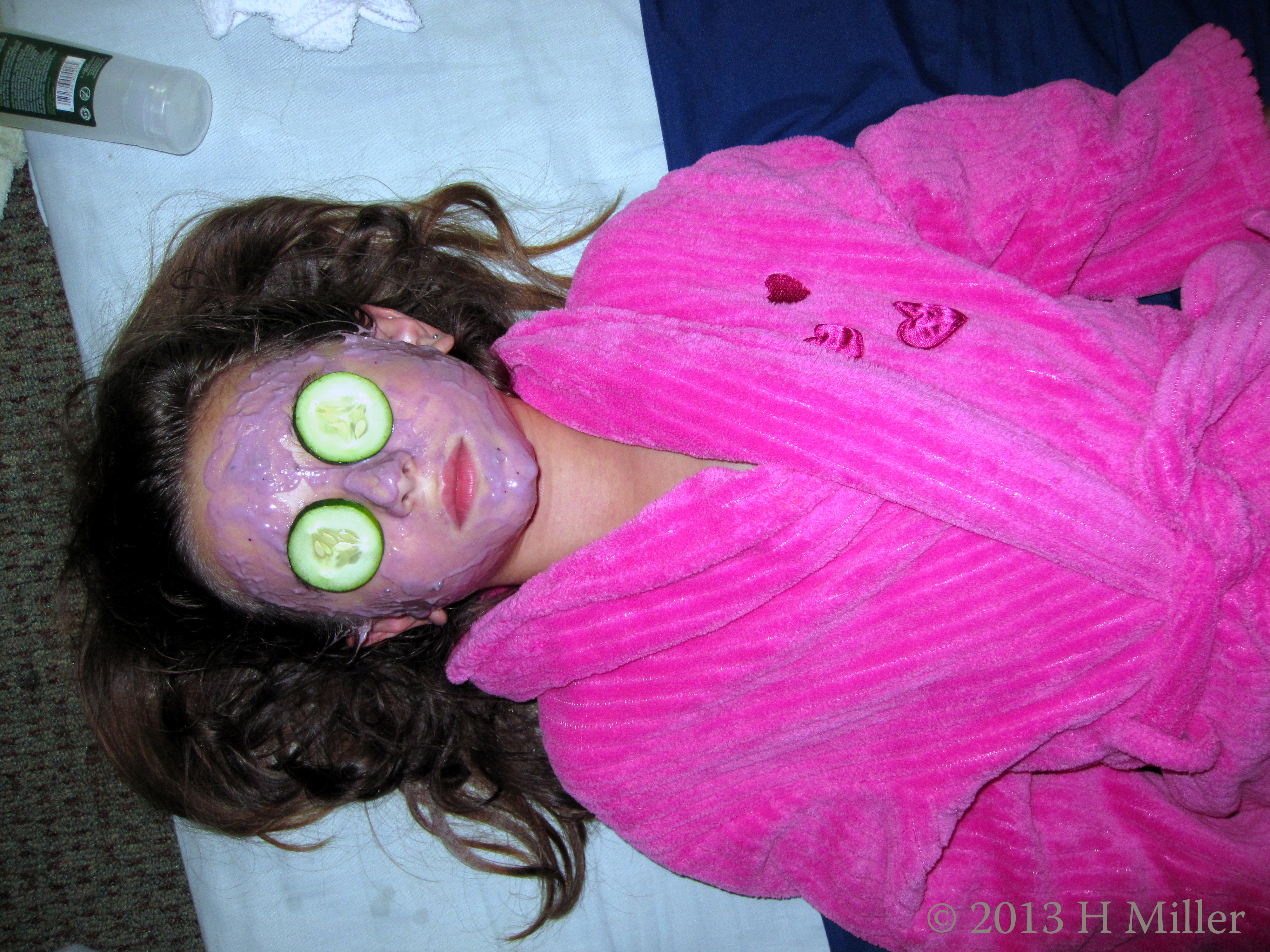 Facial Activity Is Fun And Actually Very Calming! Facial Activity Is Fun And Actually Very Calming!