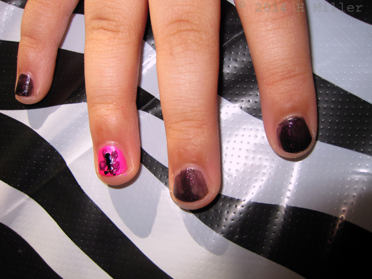 Butterfly Nail Art Cose Up 