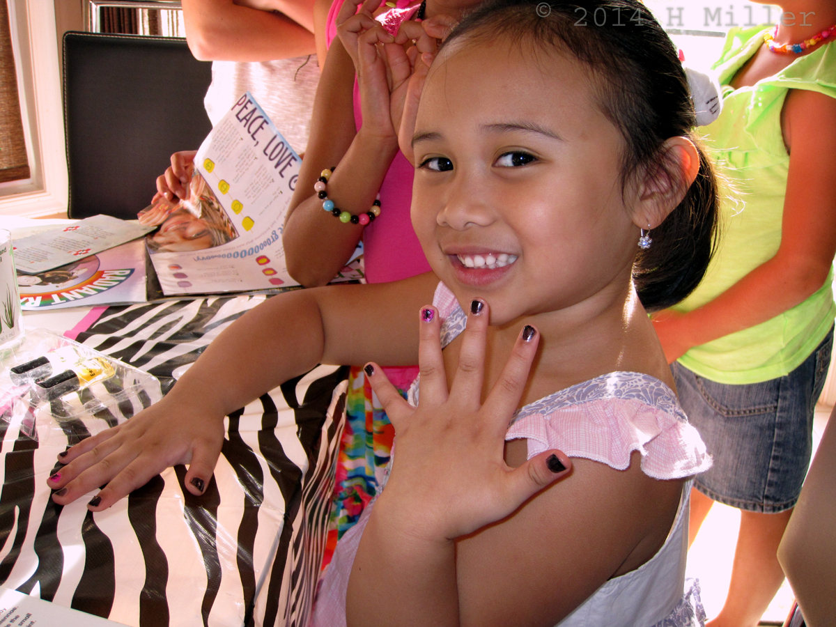 Kids Spa Party Guesy Happy With Her Mini Mani Nail Art 
