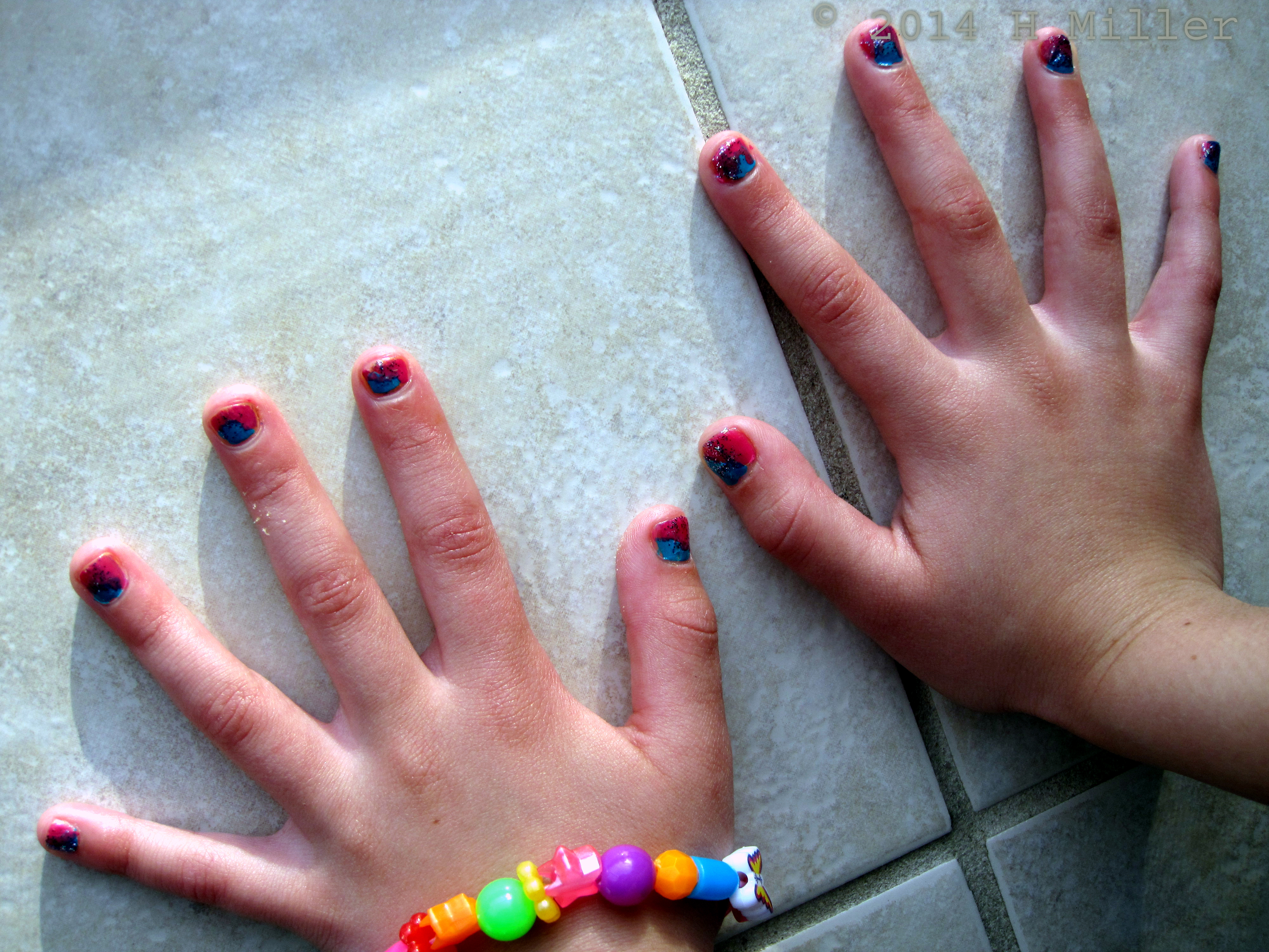 Super Cool Color Blend Nail Art Ombre Blue Red Fade 