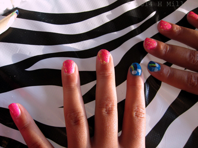 Pink Nail Polish With Glitter And Nail Art For Kids Pink Nail Polish With Glitter And Nail Art For Kids