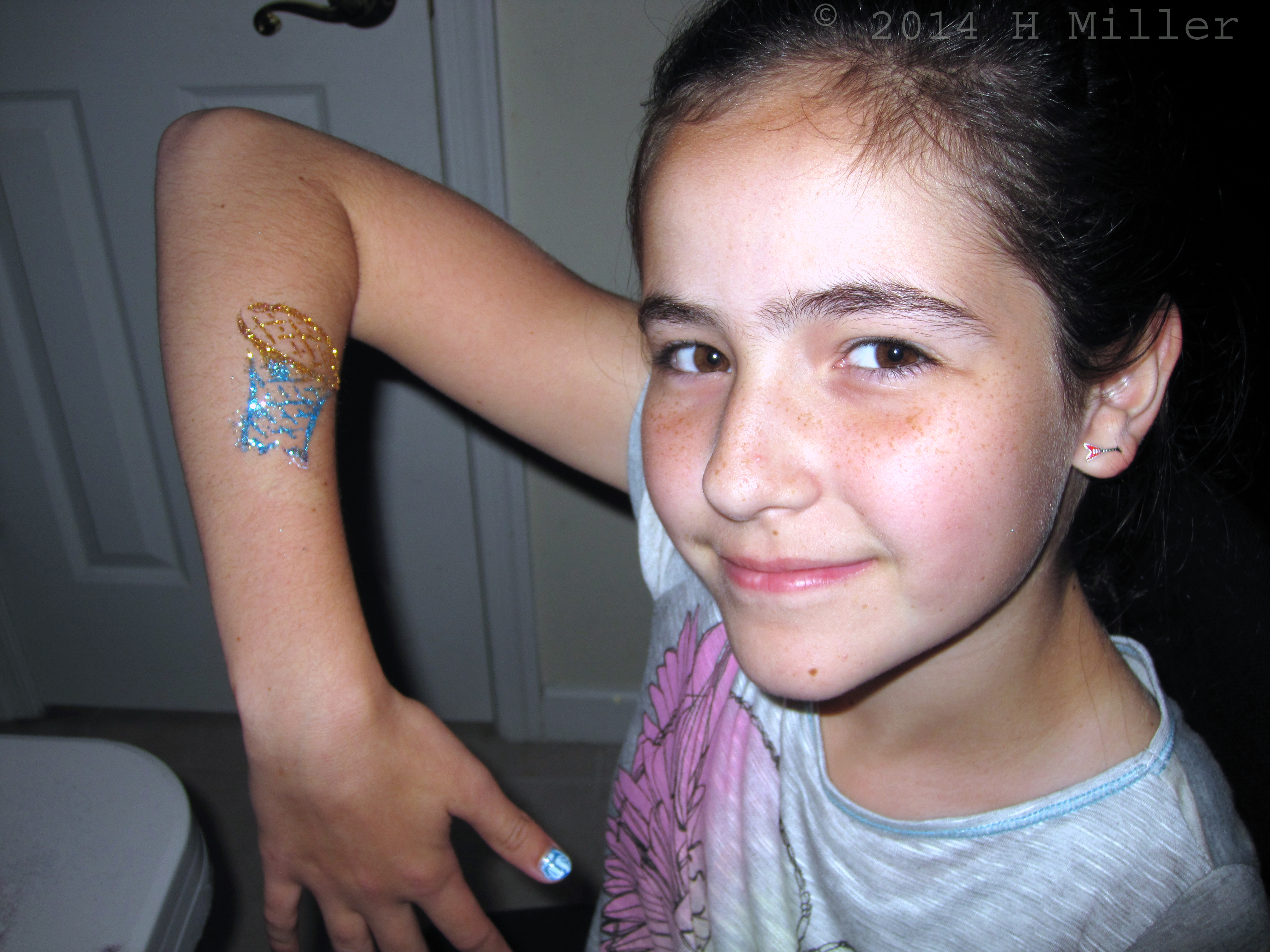 Kids Glitter Body Art BasketBall Theme And Happy Guest! Kids Glitter Body Art BasketBall Theme And Happy Guest!