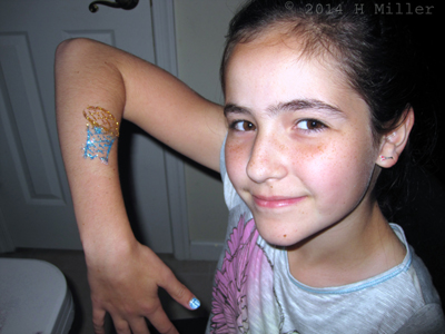 Kids Glitter Body Art BasketBall Theme And Happy Guest! Kids Glitter Body Art BasketBall Theme And Happy Guest!