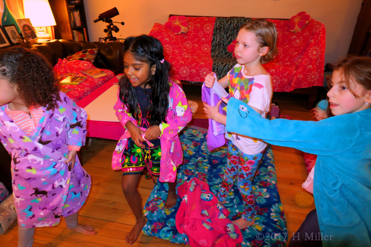 Choosing Their Spa Robes At The Spa For Girls. 