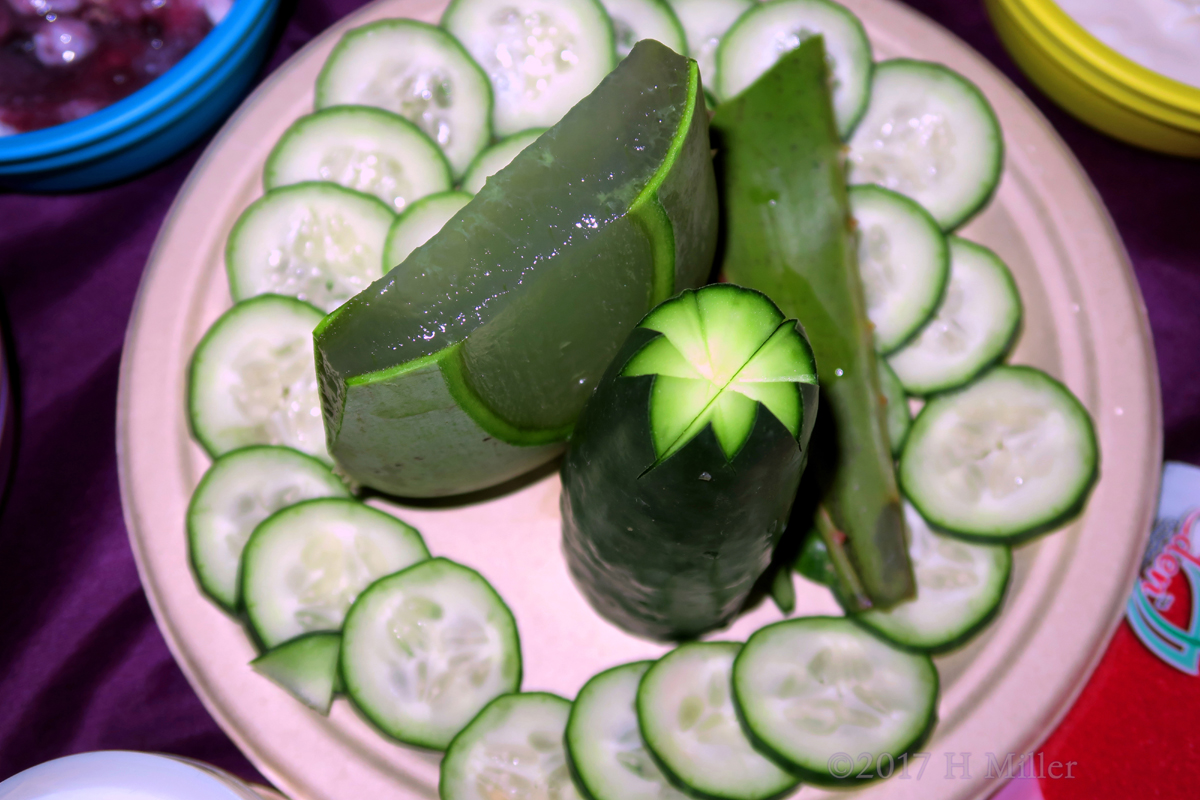 The Cukes And Aloe Ready For Girls Facials! 