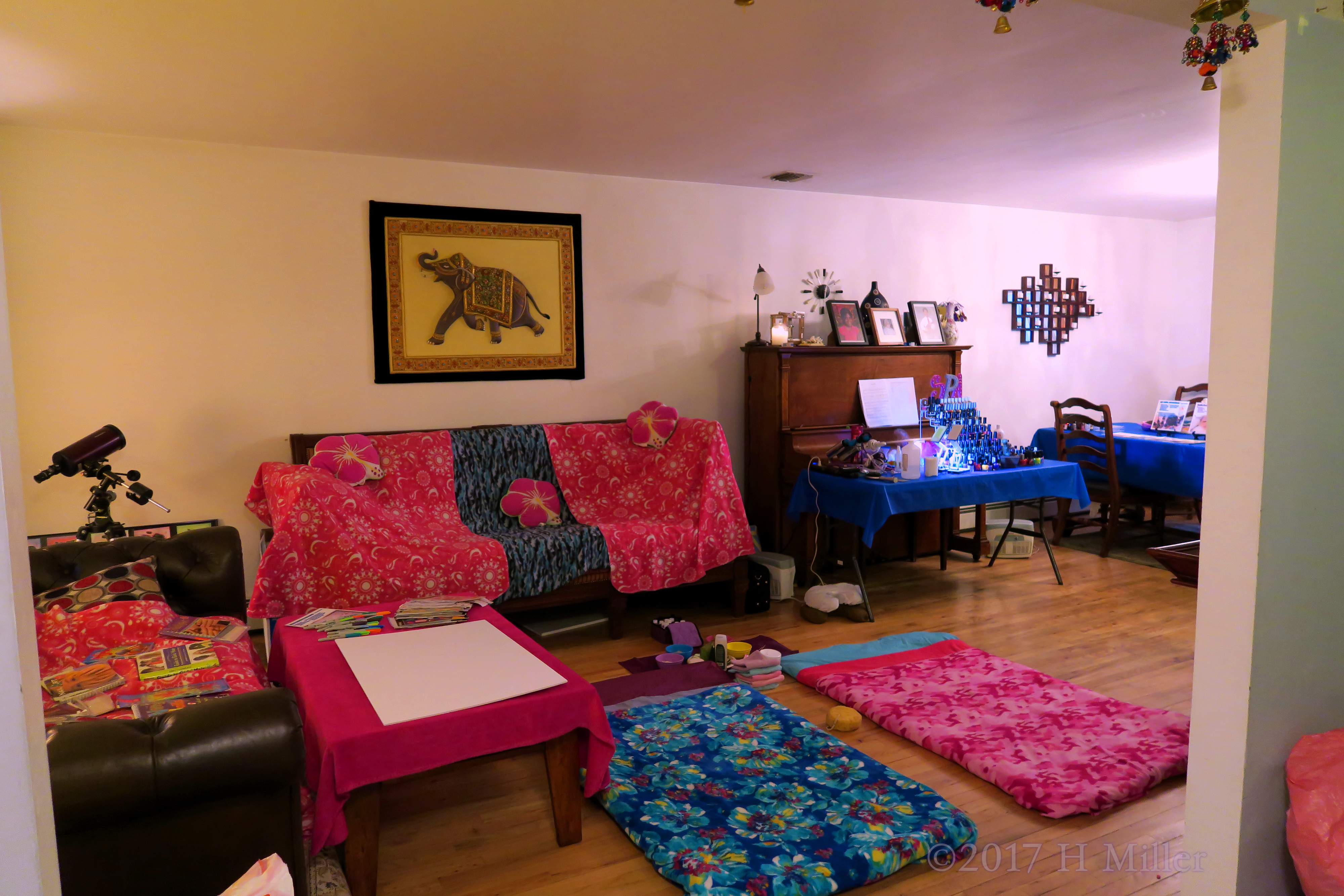 A Long View Of The Kids Spa. A Long View Of The Kids Spa.