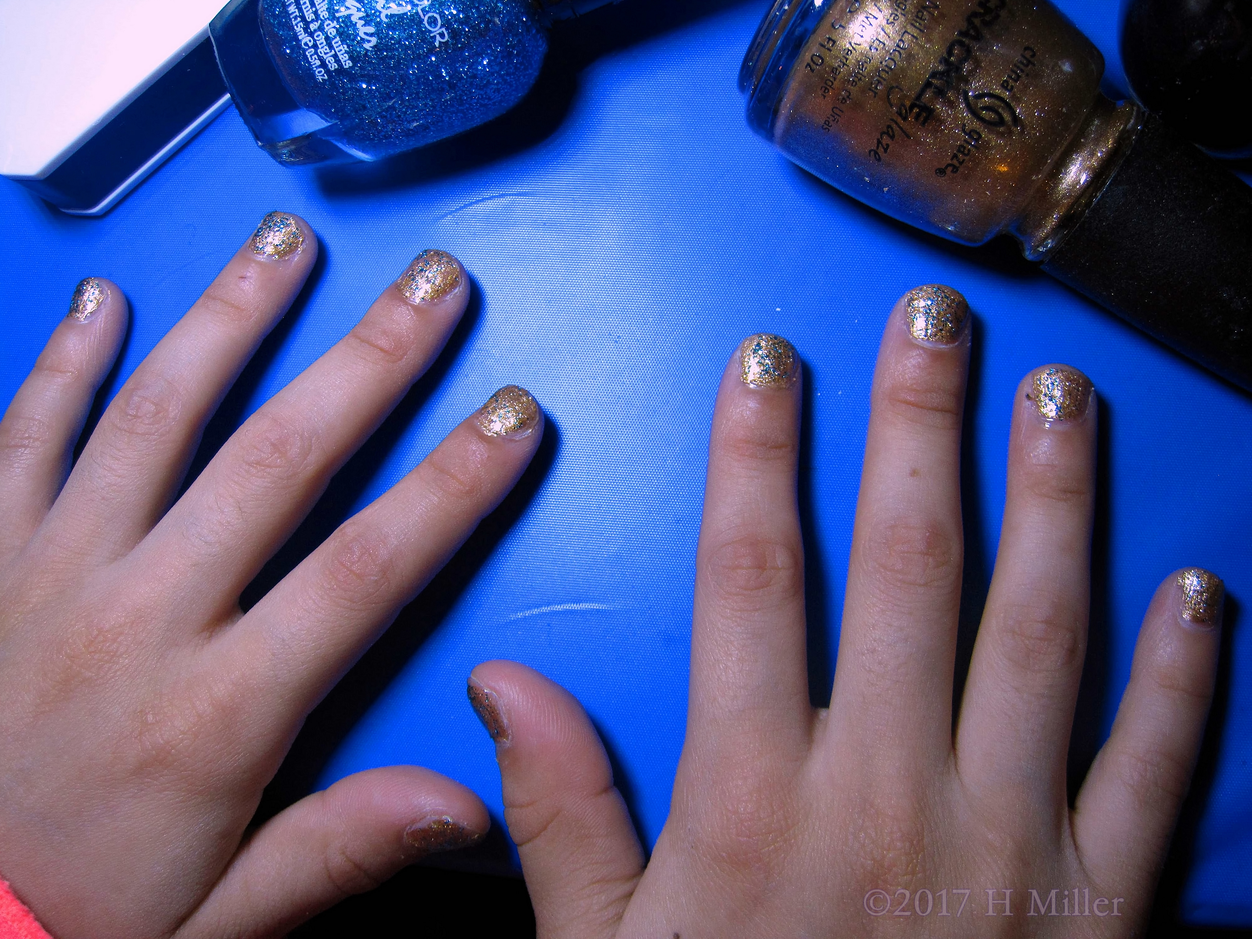 A Very Pretty Sparkly Kids Manicure.