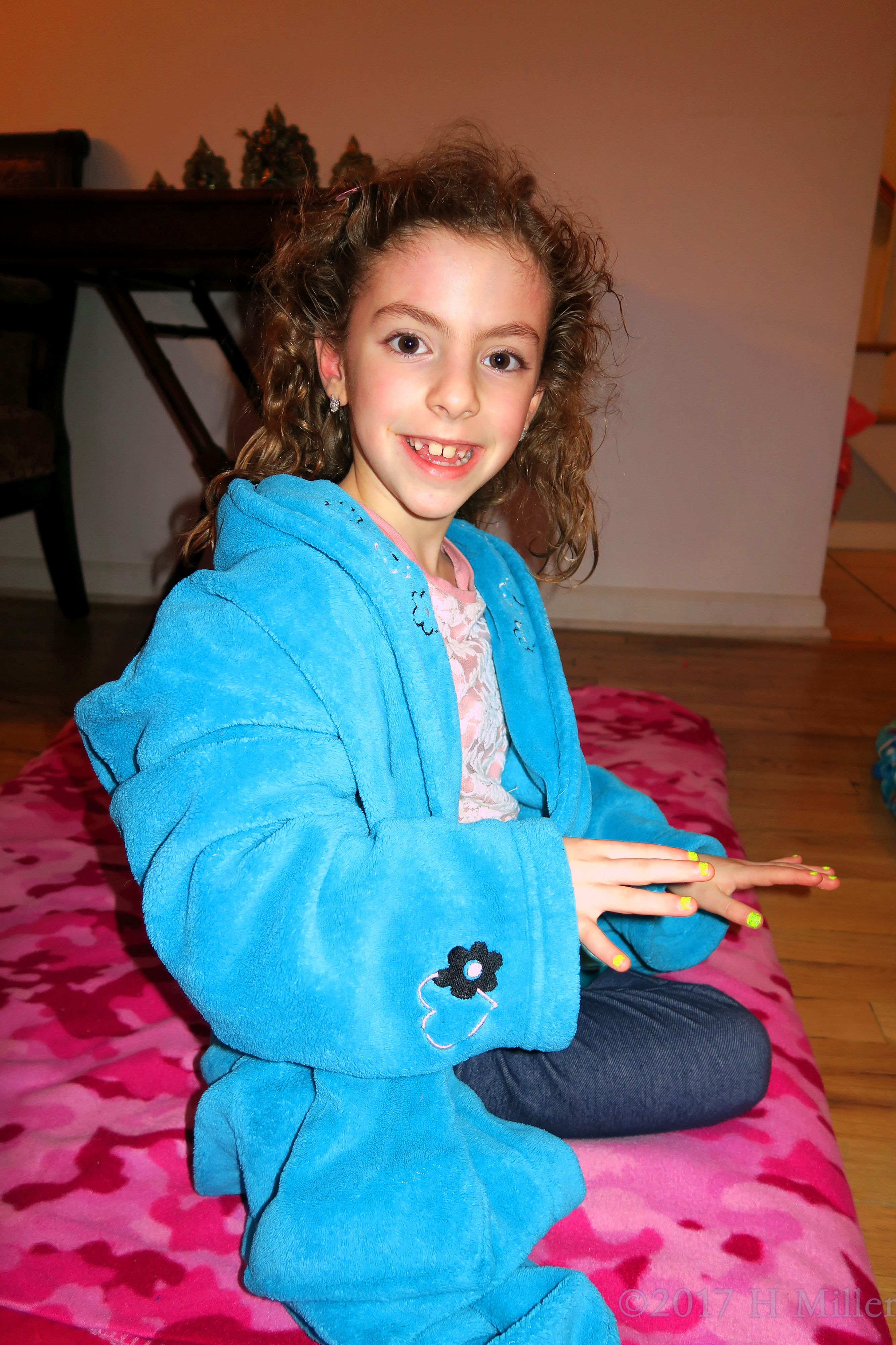 After Kids Facials Her Skin Is Glowing! After Kids Facials Her Skin Is Glowing!