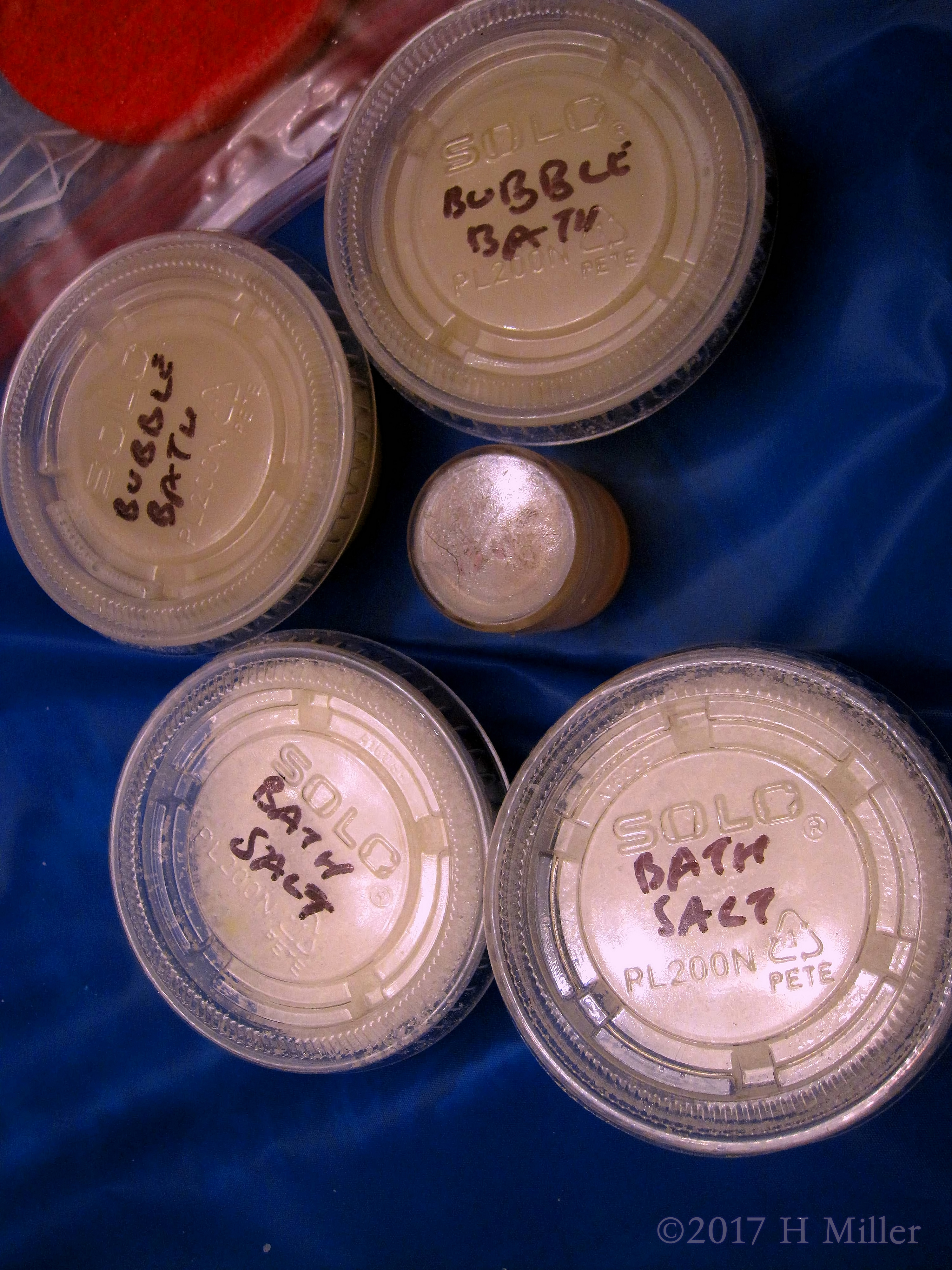 More Super Awesome Kids Crafts! More Super Awesome Kids Crafts!