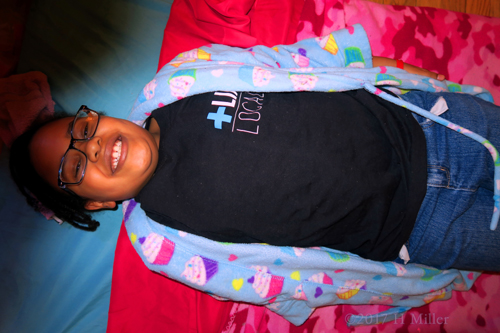 Before Her Kids Facial, A Big Smile! Before Her Kids Facial, A Big Smile!