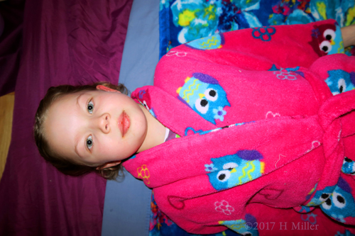 Before Her Kids Facial. Before Her Kids Facial.