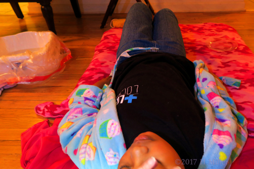 Getting Her Facial Massage At The Spa For Kids! Getting Her Facial Massage At The Spa For Kids!