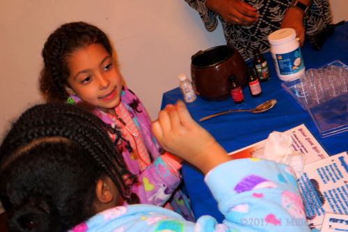 Making Lip Balm Kids Crafts At The Spa For Girls! Making Lip Balm Kids Crafts At The Spa For Girls!