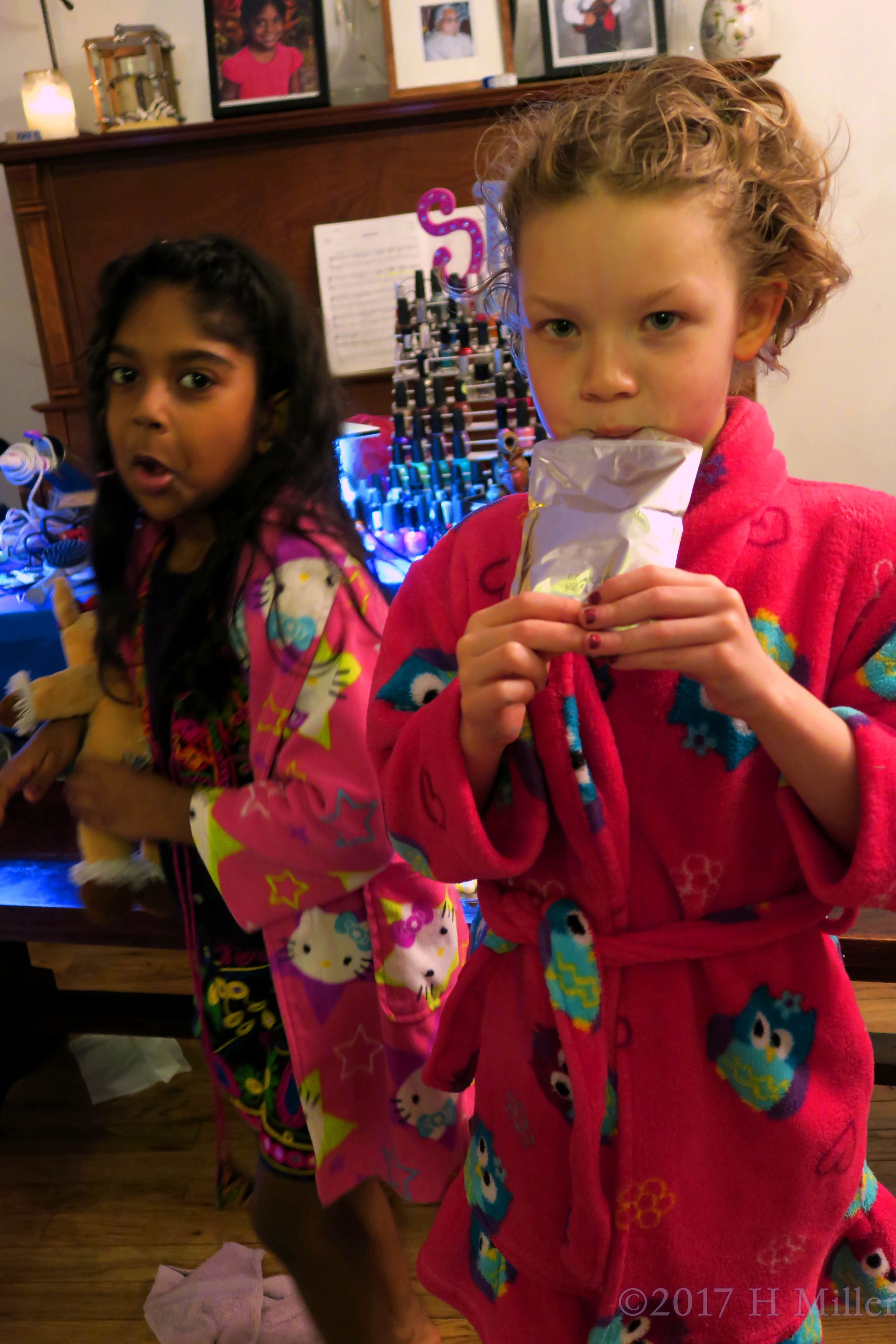 Chilling At The Spa For Kids. Chilling At The Spa For Kids.