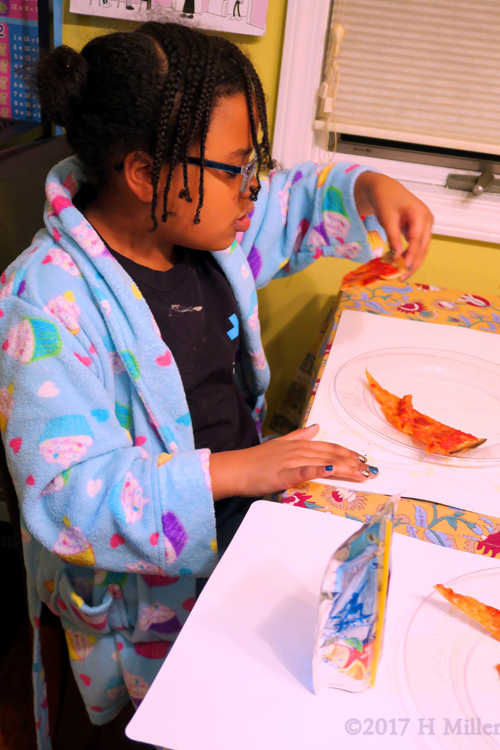 Pizza Is Super Delicious! Pizza Is Super Delicious!