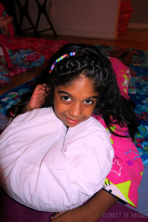 Smiling During Her Kids Massage! Smiling During Her Kids Massage!