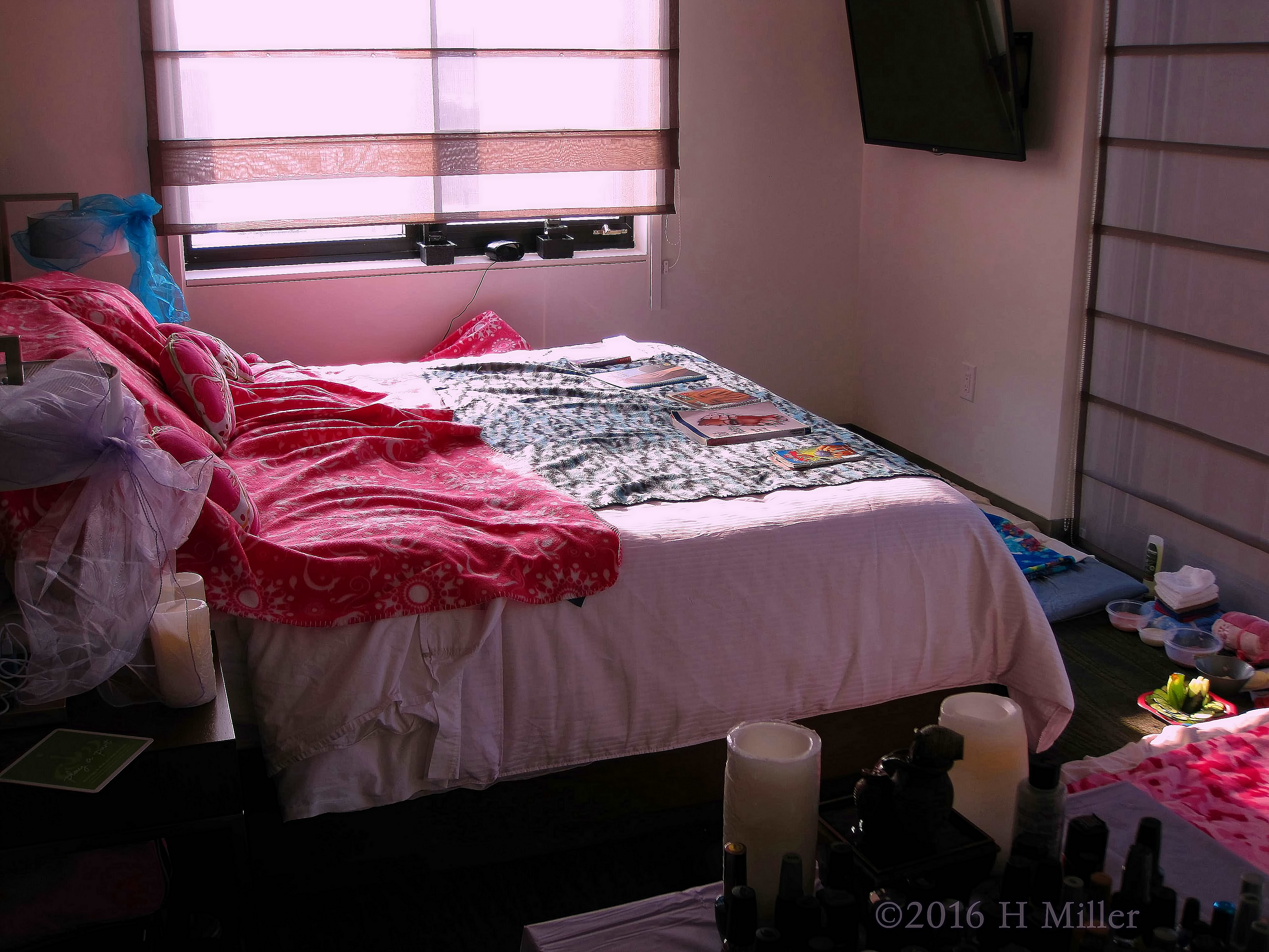This Room Has Been Transformed Into A Spa For Kids! This Room Has Been Transformed Into A Spa For Kids!