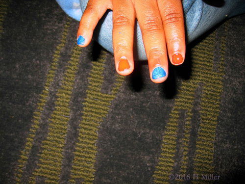 Cute Colorful Mini Mani At The Nail Spa!