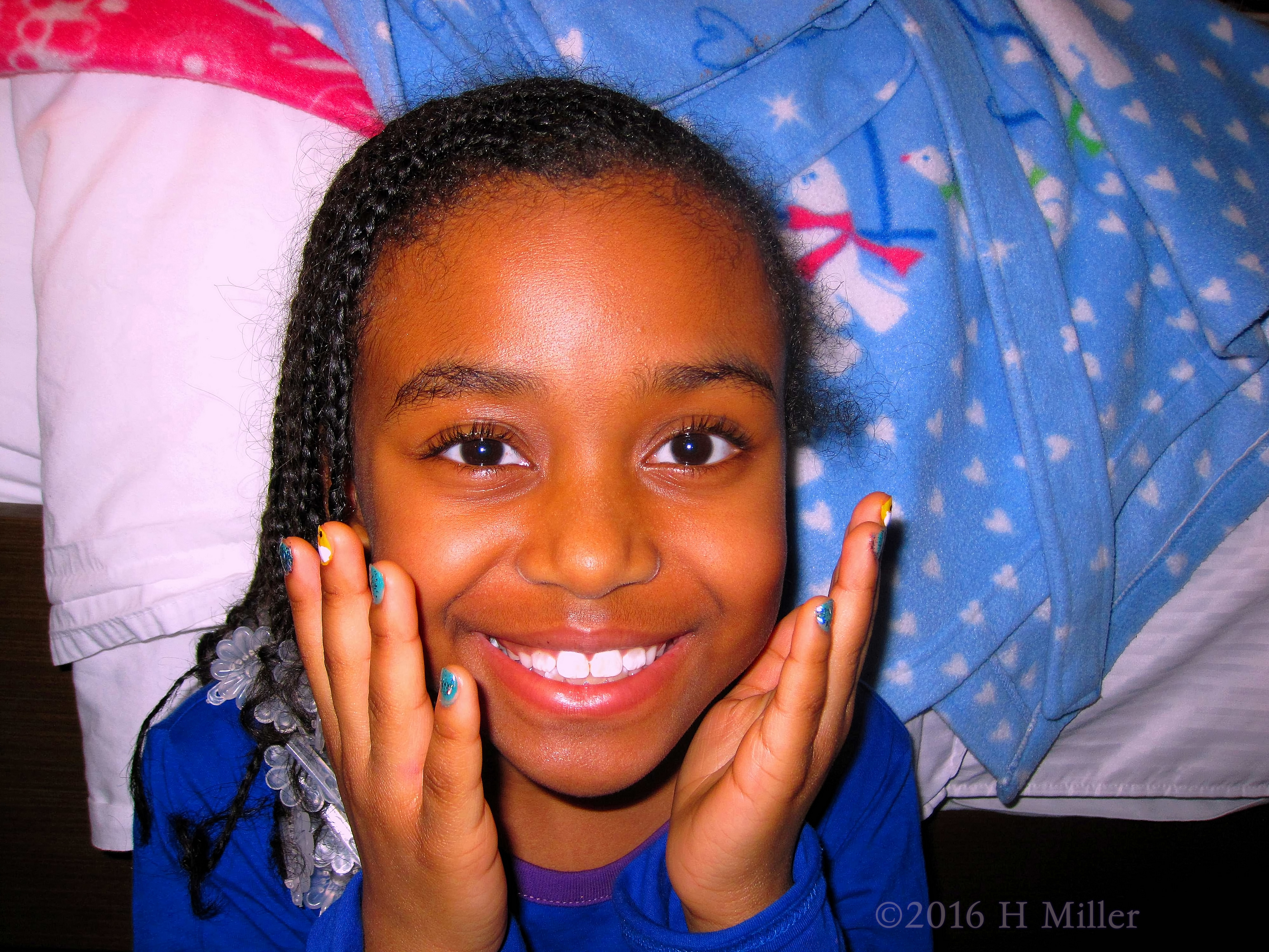 Showing Her New Kids Mini Mani At The Spa Party. Showing Her New Kids Mini Mani At The Spa Party.