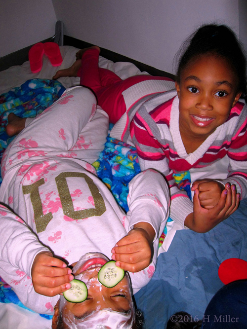 Chilling Together Having Facials. Chilling Together Having Facials.