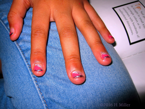 Super Cool Pink Nail Art. Super Cool Pink Nail Art.