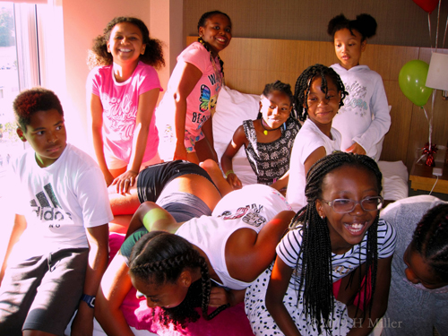 Spa Birthday Party For Girls For Nicole And Michelle At Home In New Jersey Gallery 2 Spa Birthday Party For Girls For Nicole And Michelle At Home In New Jersey Gallery 2