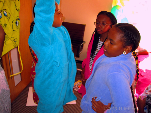 Spa Birthday Party For Girls For Nicole And Michelle At Home In New Jersey Gallery 2 Spa Birthday Party For Girls For Nicole And Michelle At Home In New Jersey Gallery 2