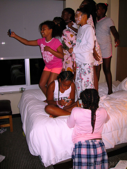 Spa Birthday Party For Girls For Nicole And Michelle At Home In New Jersey Gallery 2 Spa Birthday Party For Girls For Nicole And Michelle At Home In New Jersey Gallery 2