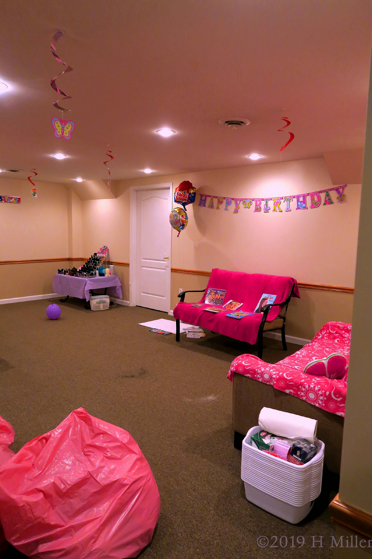 Beautiful Decorations And Spa Materials For The Kids Spa Party 