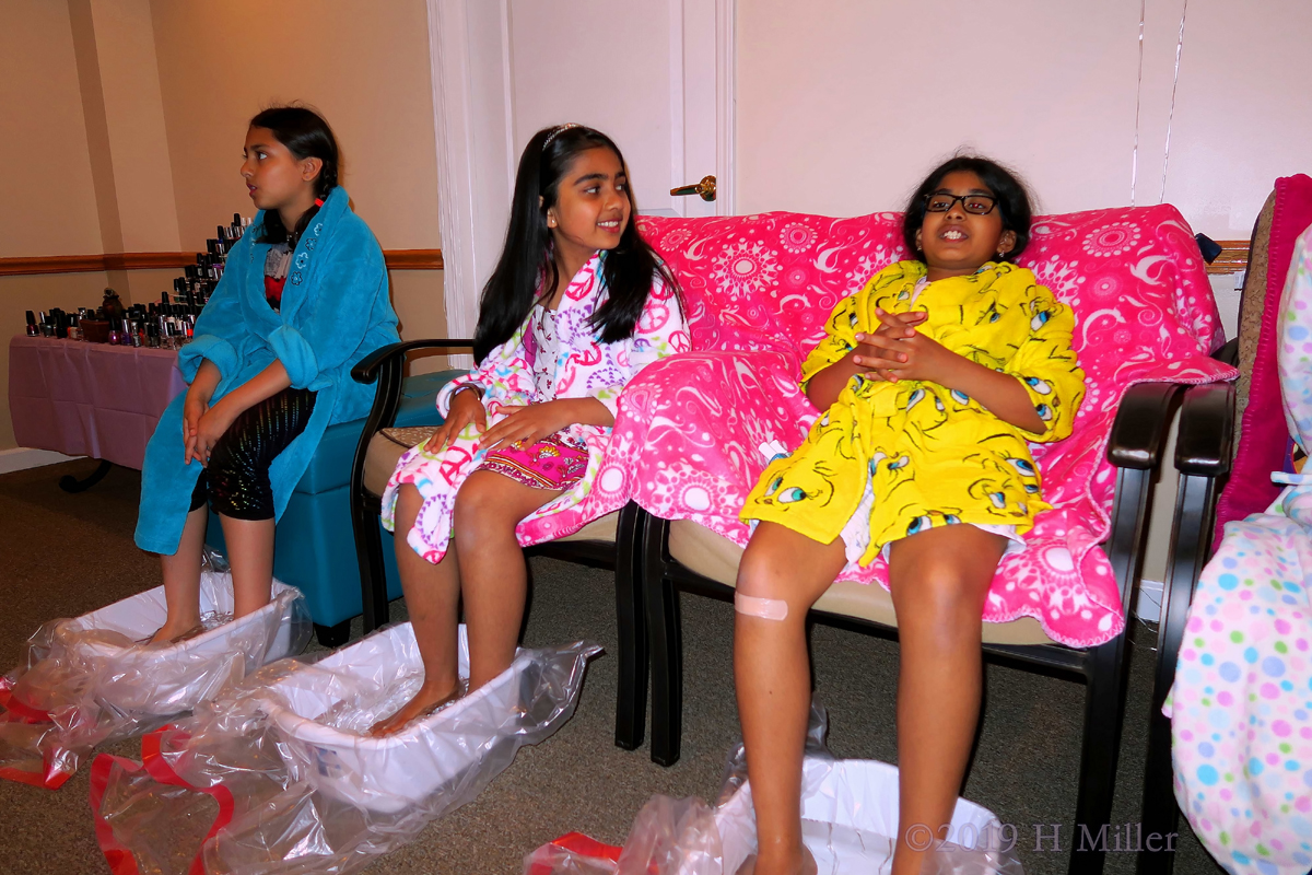 Kids Pedicures Inspire Smiles By One Of The Spa Party Guests 