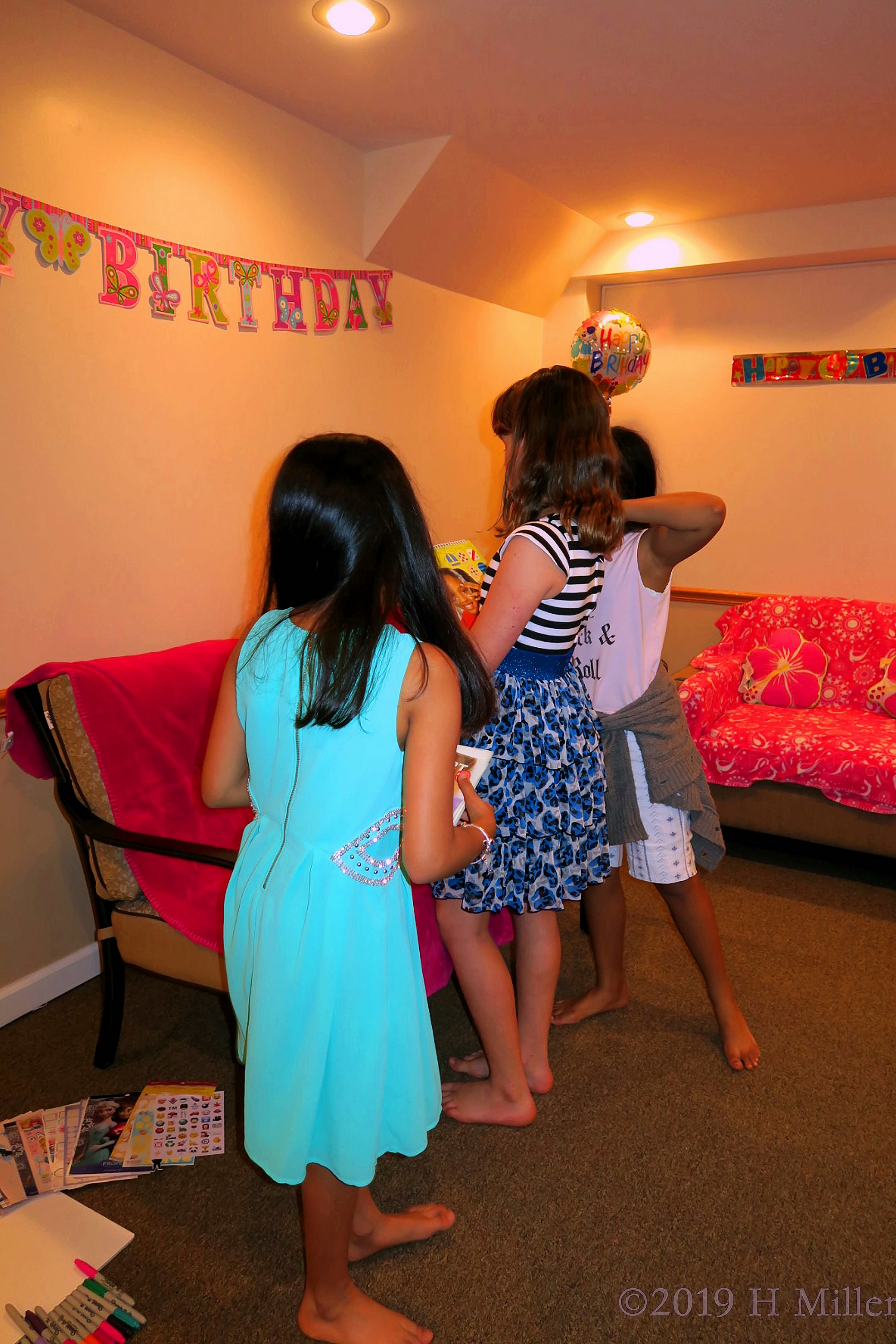 The Kids Are Checking Through Nail Art Books To Pick Their Favorites The Kids Are Checking Through Nail Art Books To Pick Their Favorites